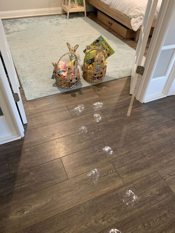 easter decorations bunny footprints