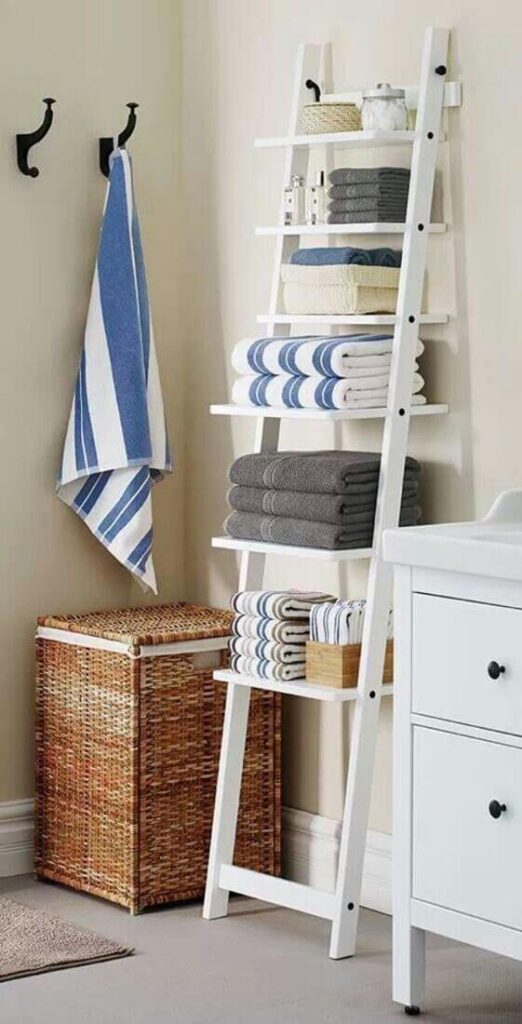ladder for towel storage ideas