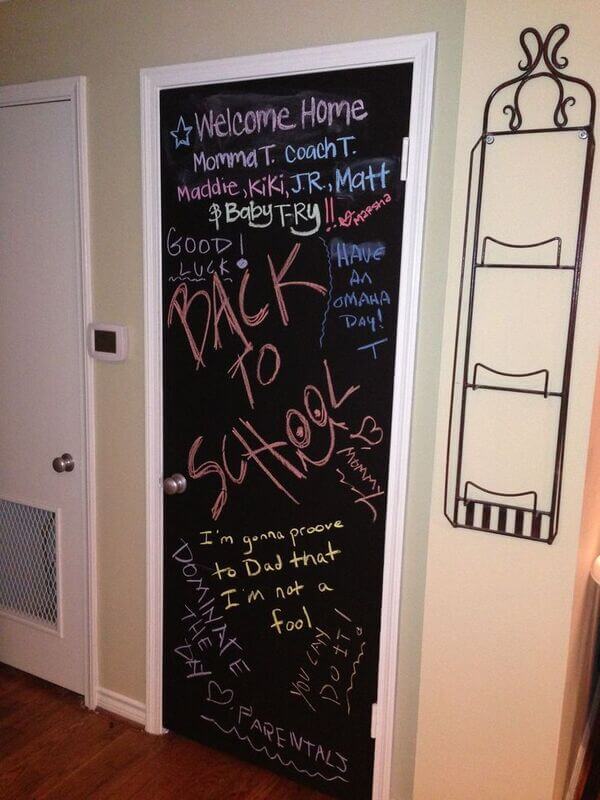 chalk board bedroom door decor ideas