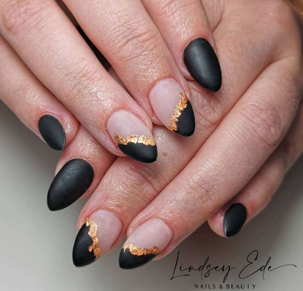 matte black and rose gold nail designs