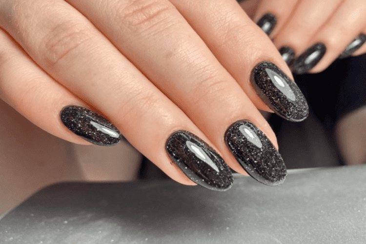 glitter black nails