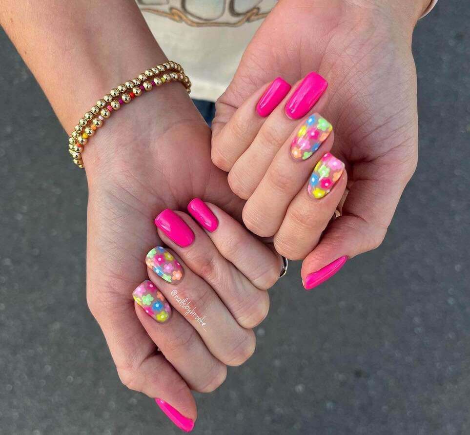 cute summer vacation nails