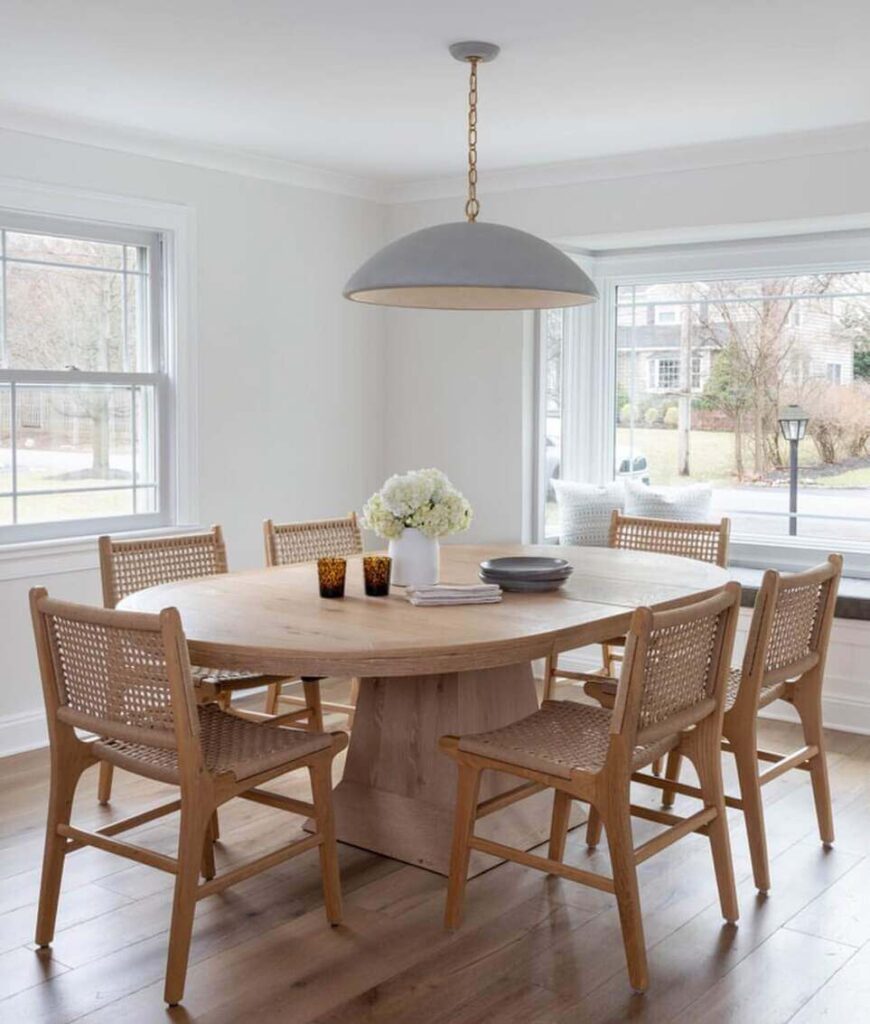 wooden dining table decor ideas