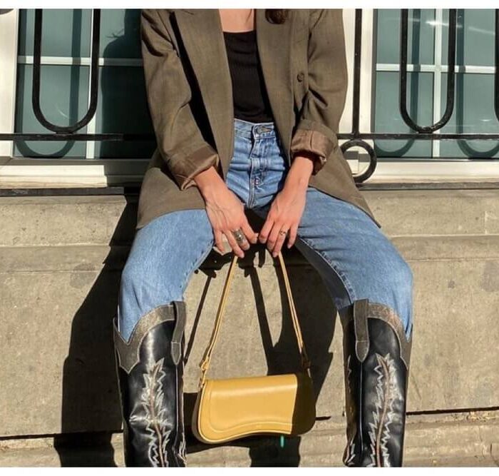 What to Wear with Cowboy Boots and Jeans: 22 Fail-Proof Outfit Ideas
