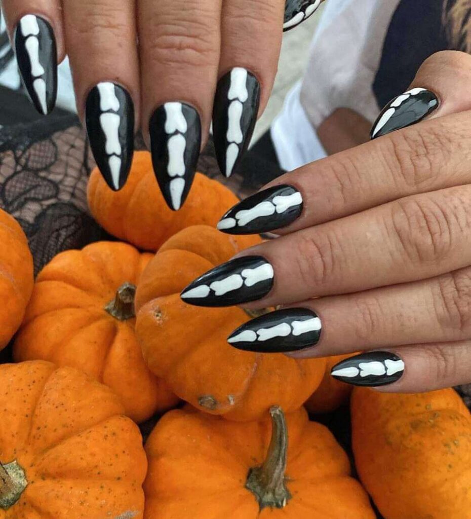 scary halloween nail designs
