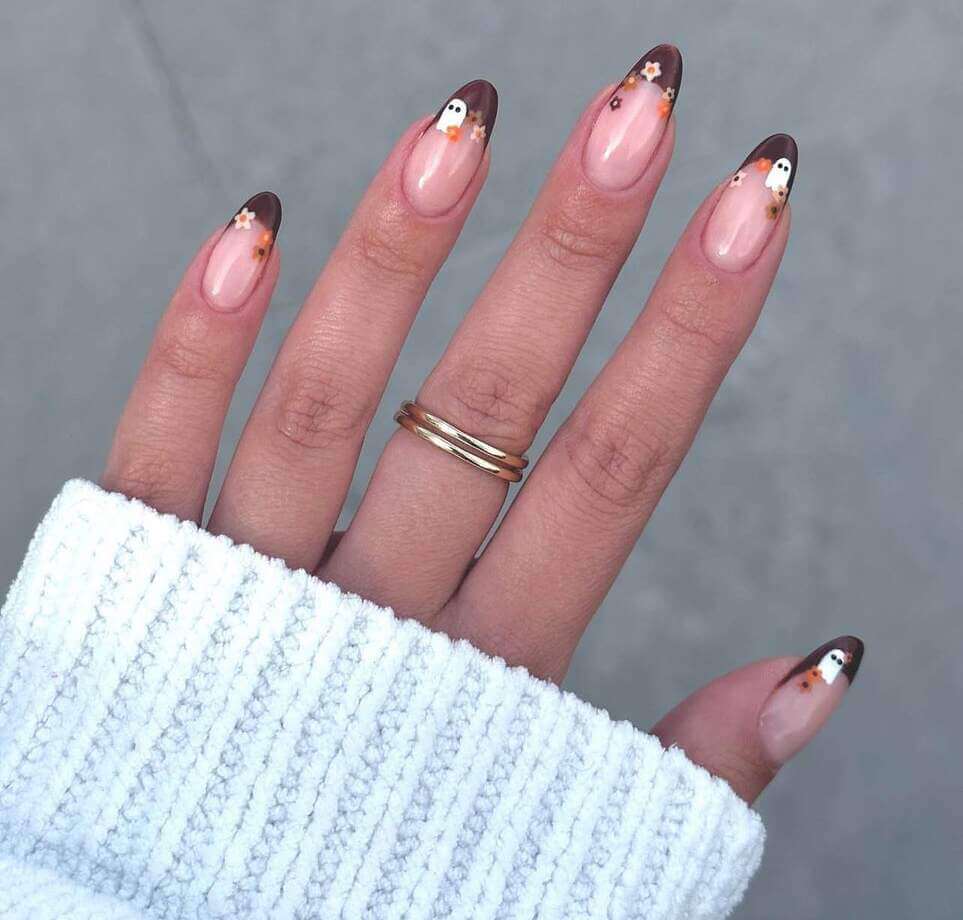 almond halloween nails