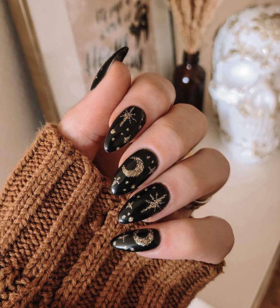 black halloween nails