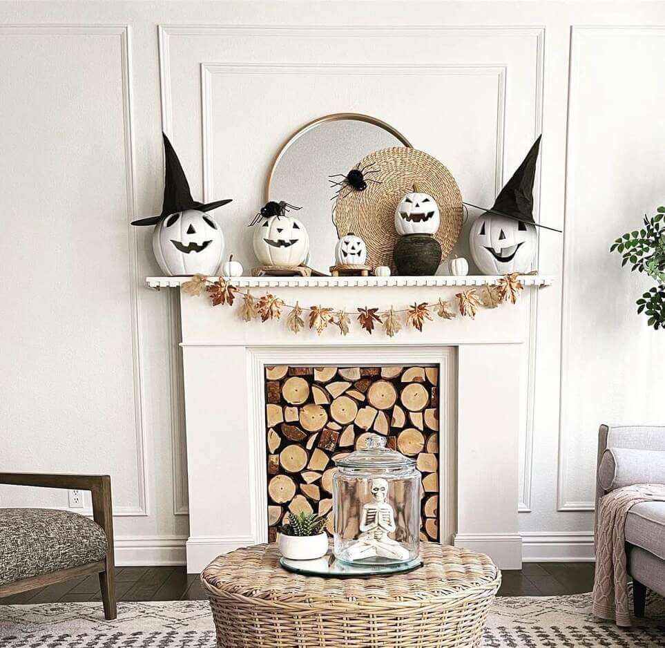 mantel Halloween decor