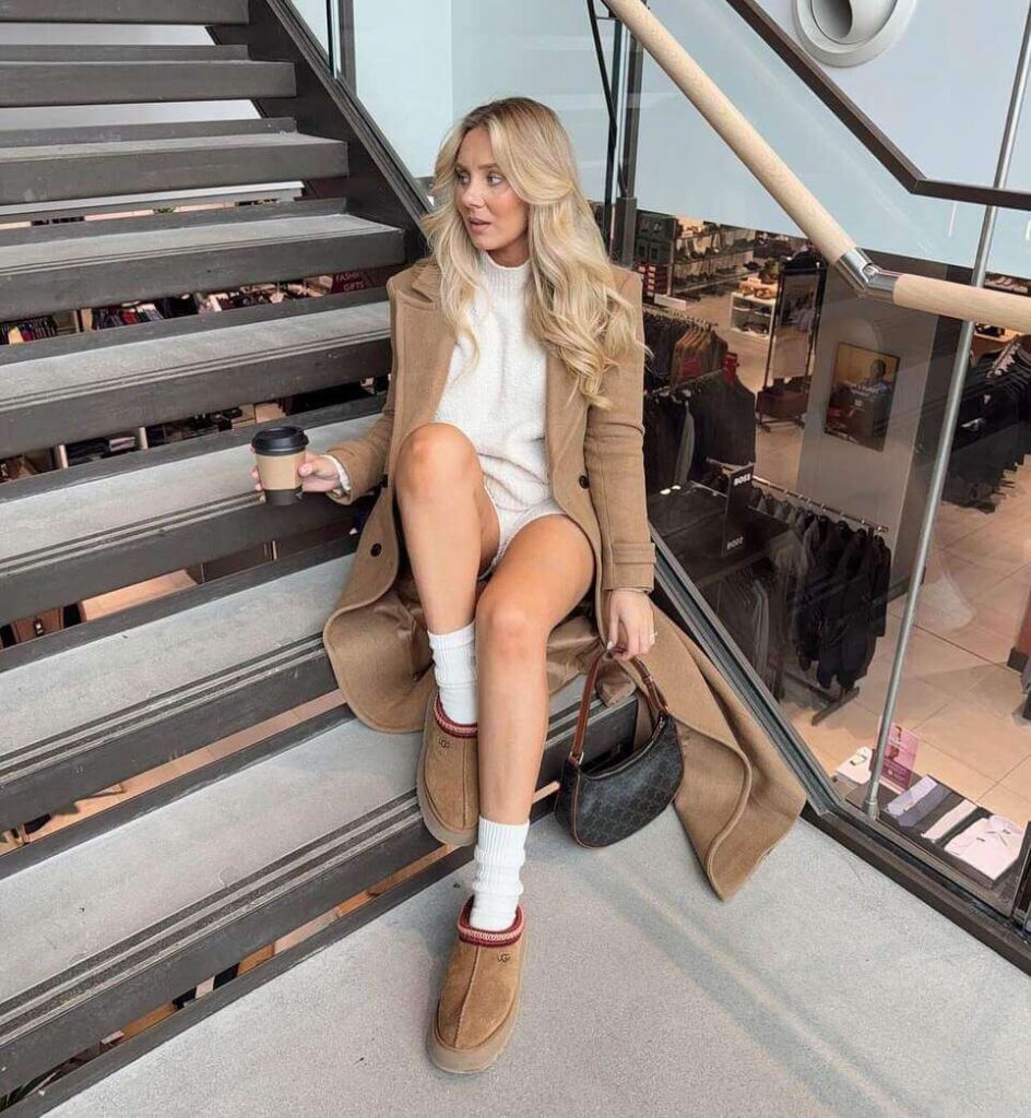 Stay Cozy and Fashionable with the Best 23 Ugg Outfit Ideas