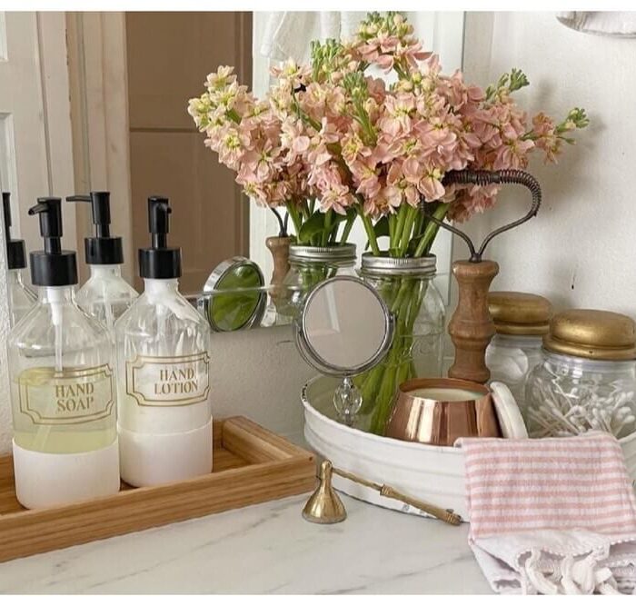 20 Chic and Easy Bathroom Counter Decor Ideas to Transform Your Vanity