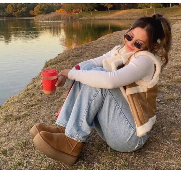 Stay Cozy and Fashionable with the Best 23 Ugg Outfit Ideas