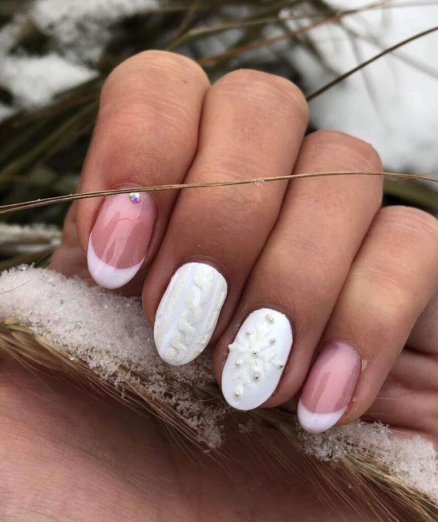 white christmas nail designs