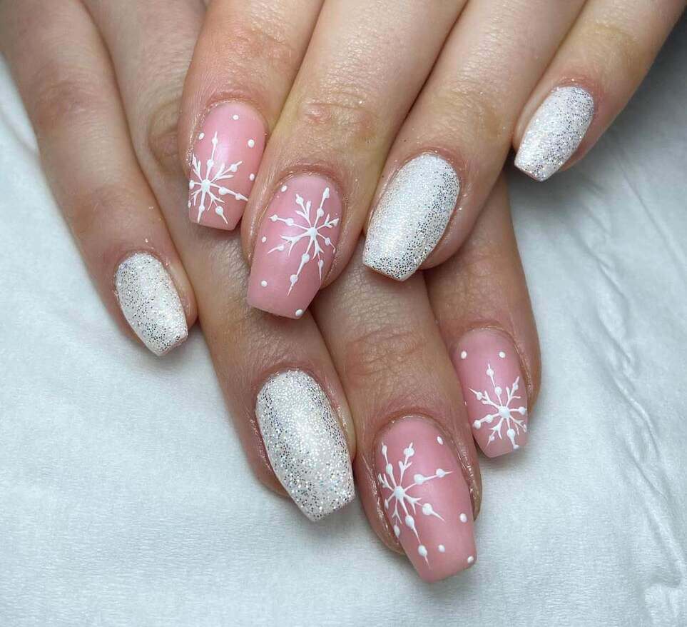 nude and white christmas nail designs