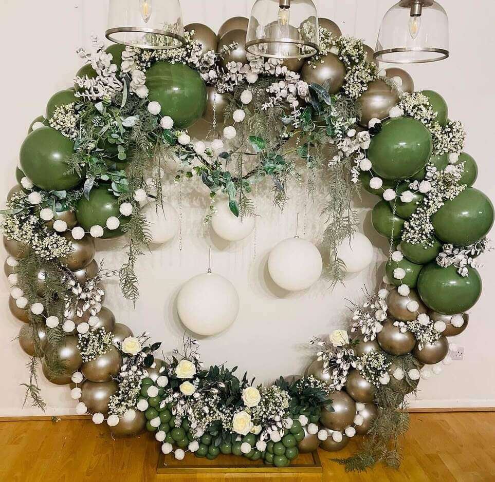 christmas balloon decoration ideas