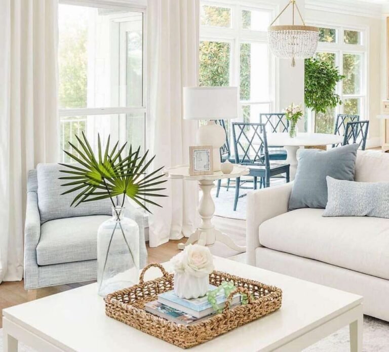 29 Breezy and Beautiful Coastal Living Room Ideas to Transform Your Space