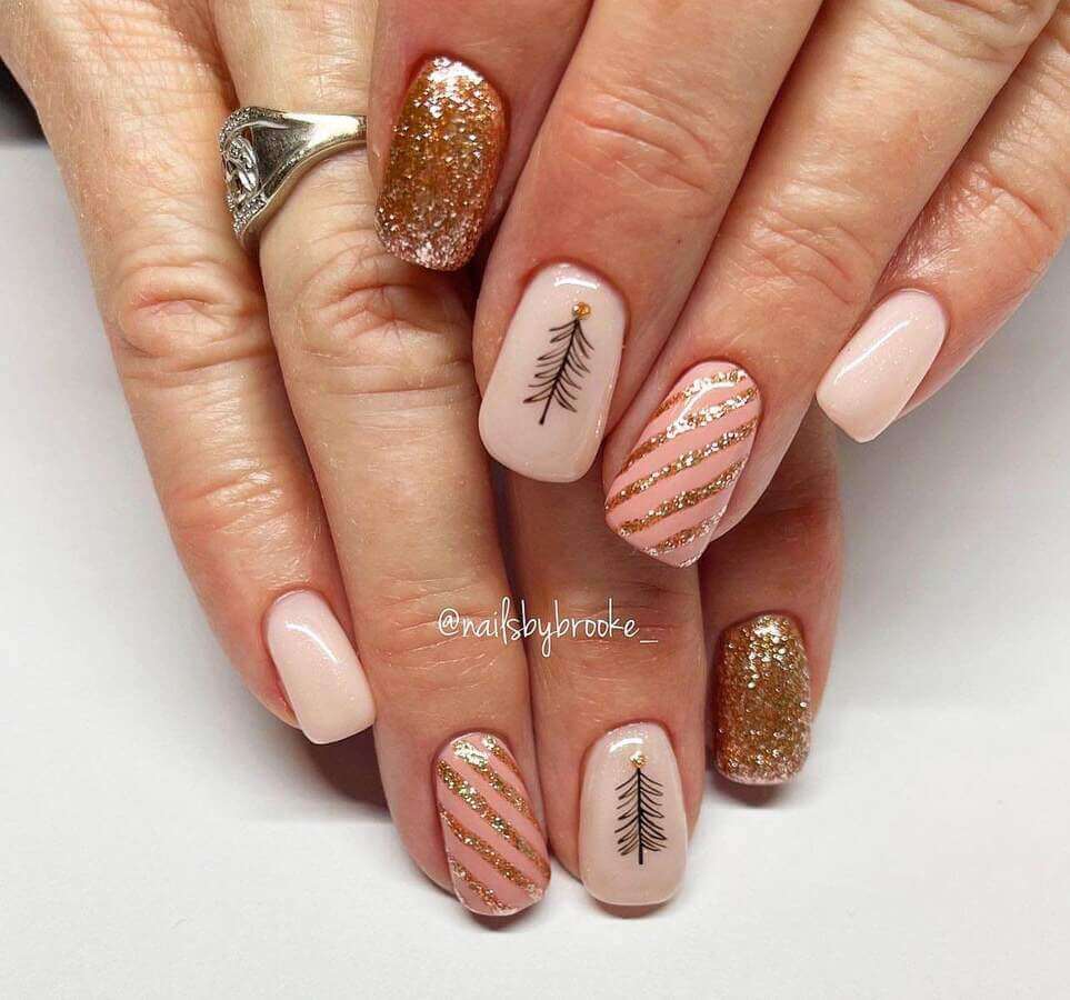 pink Christmas nail designs