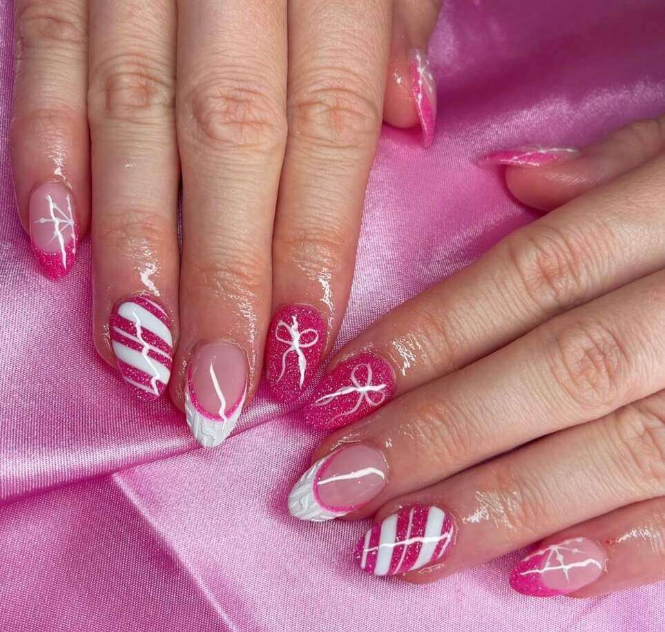 pink Christmas nail designs