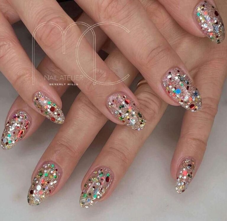 36 Classy New Year Nail Designs to Steal the Spotlight