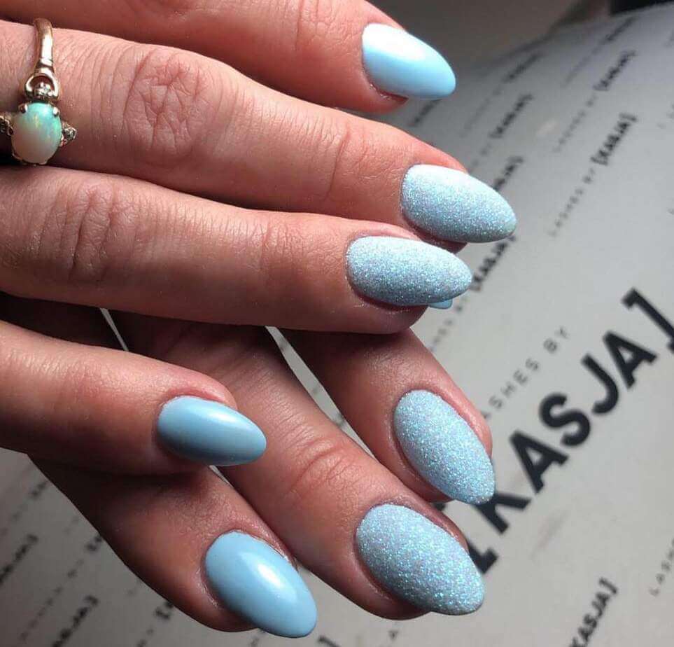 pale blue winter nail ideas