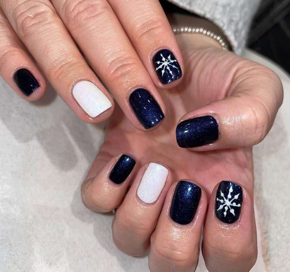 dark winter nail colors
