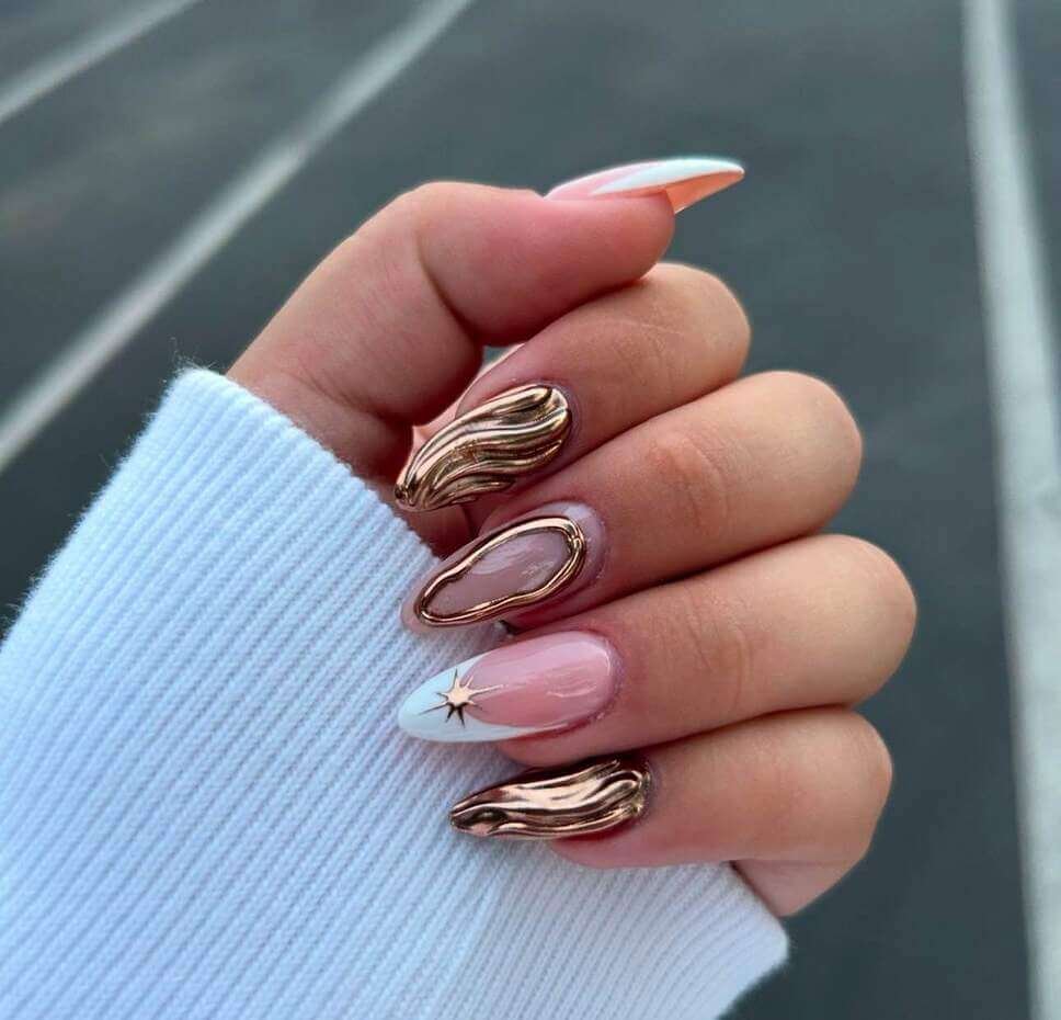 Chrome nail art