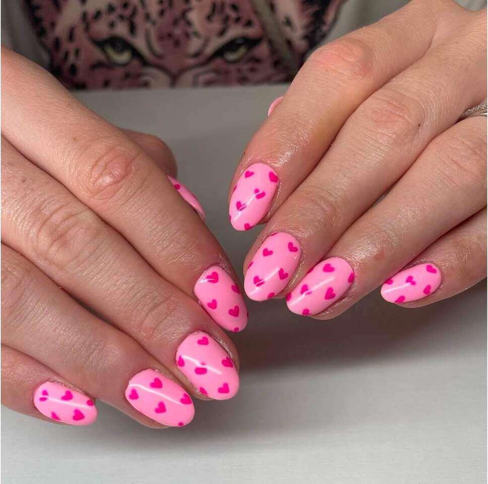 pink Valentine's nail designs