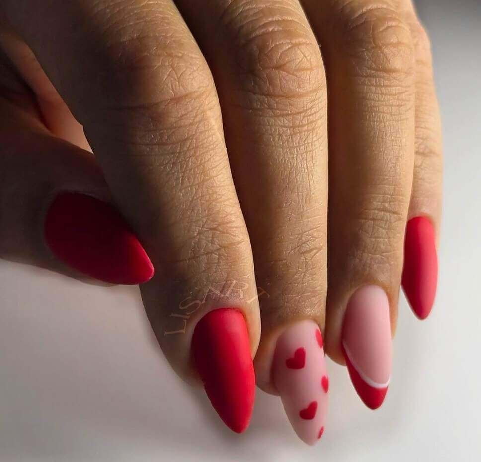 red Valentine nail designs