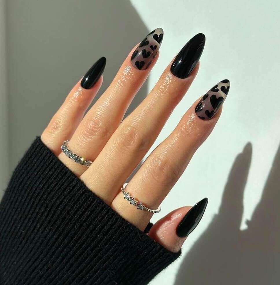 black Valentines nail designs