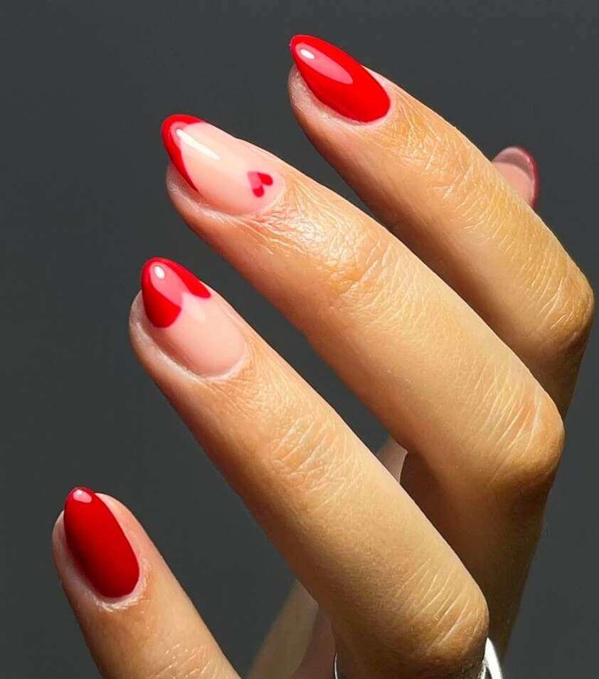 Red Valentine's Day nail designs