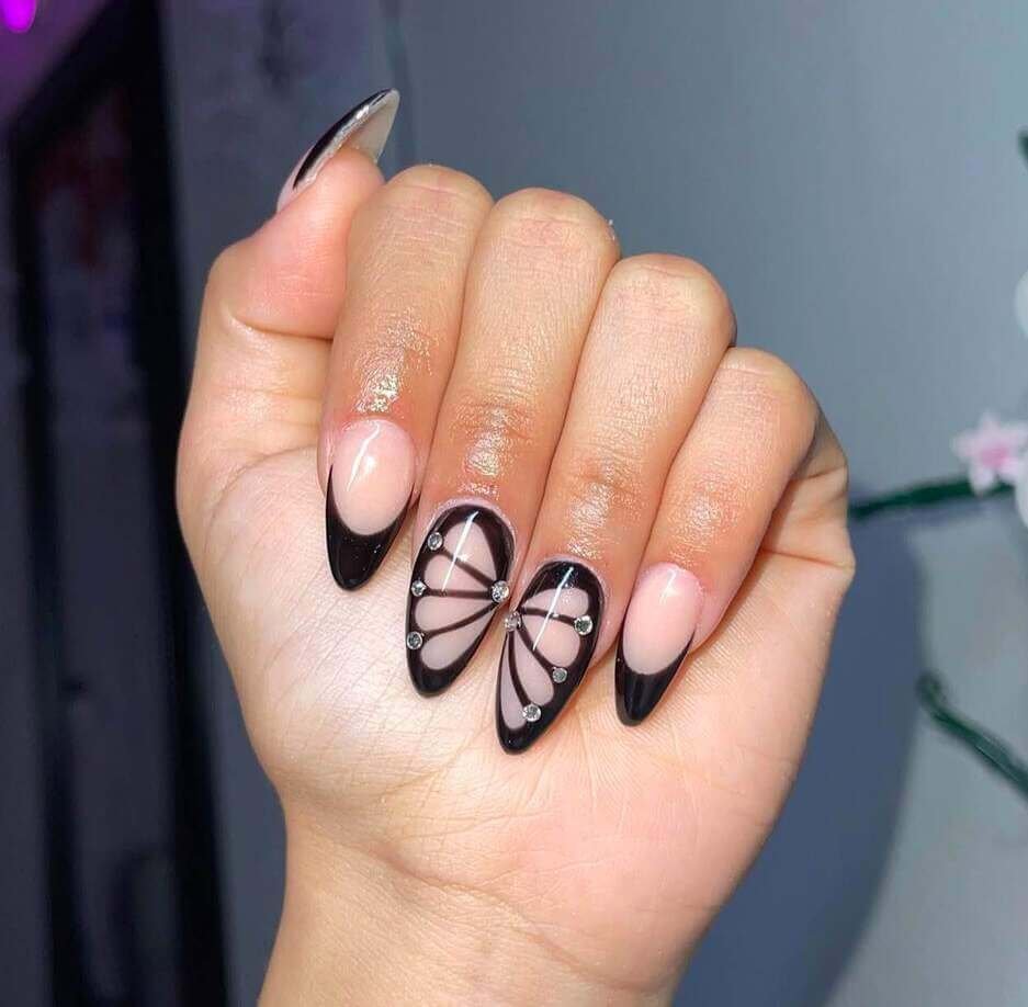 black butterfly nail ideas