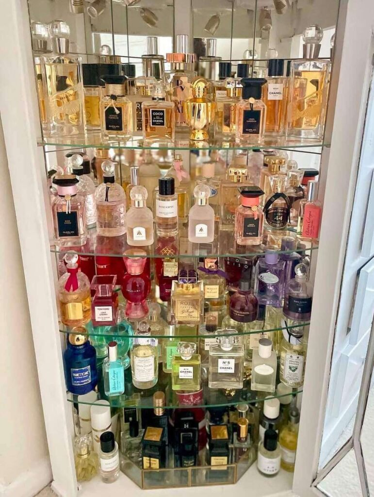 how to organize perfume