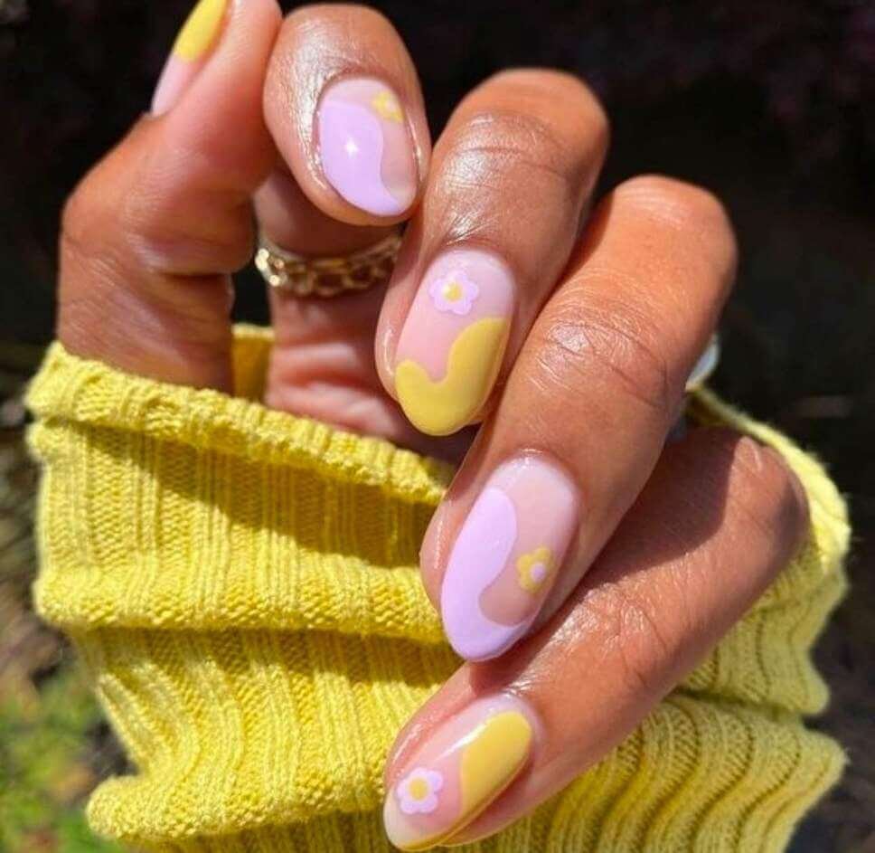 wavy pastel nail designs