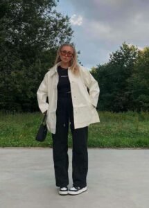 29 Aesthetic Oversized Outfits You’ll Want to Live In