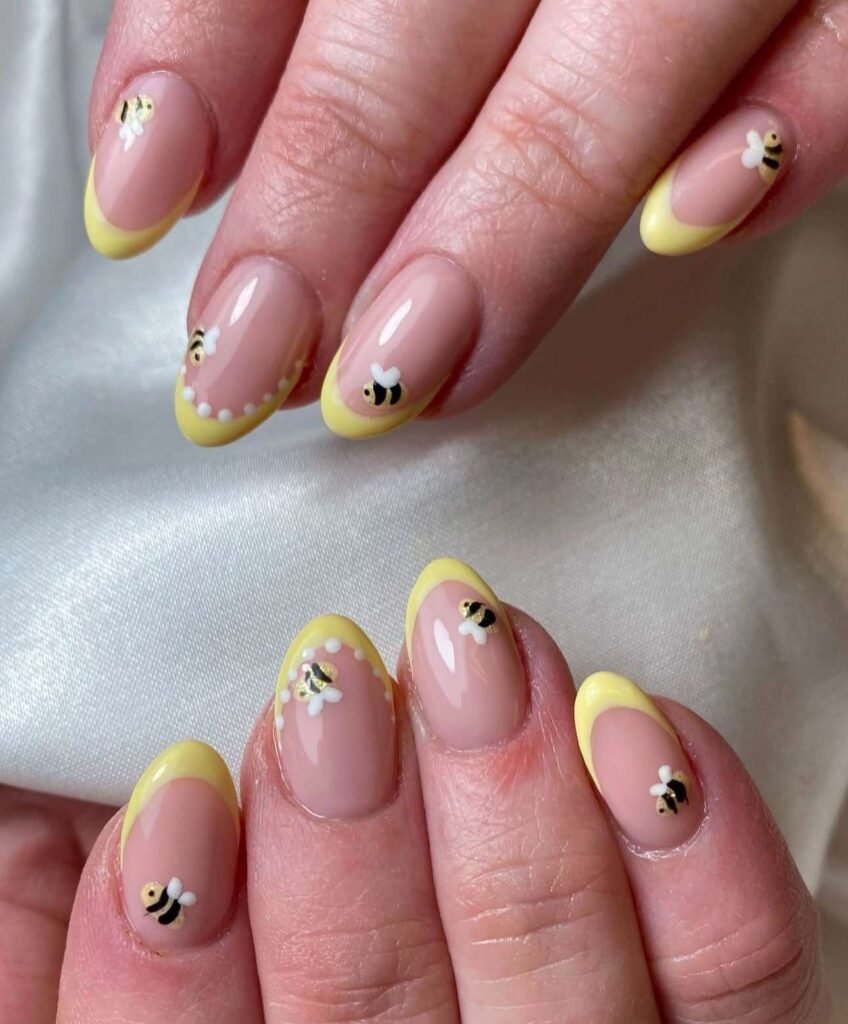 bee nail designs