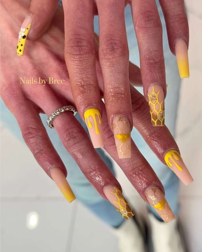 square bee nail designs