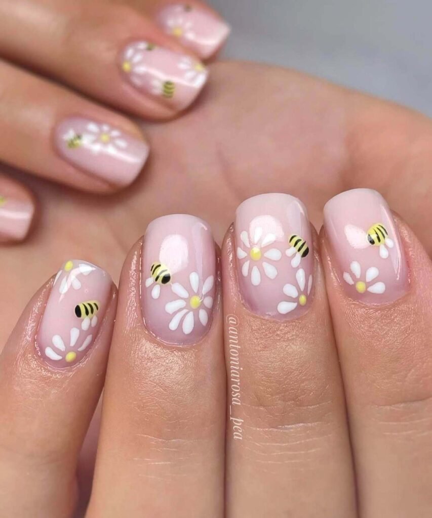 daisy and bees nail designs