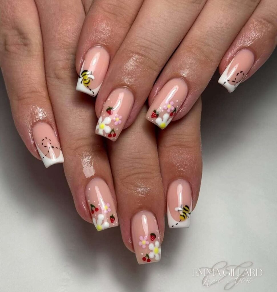 bee nail designs