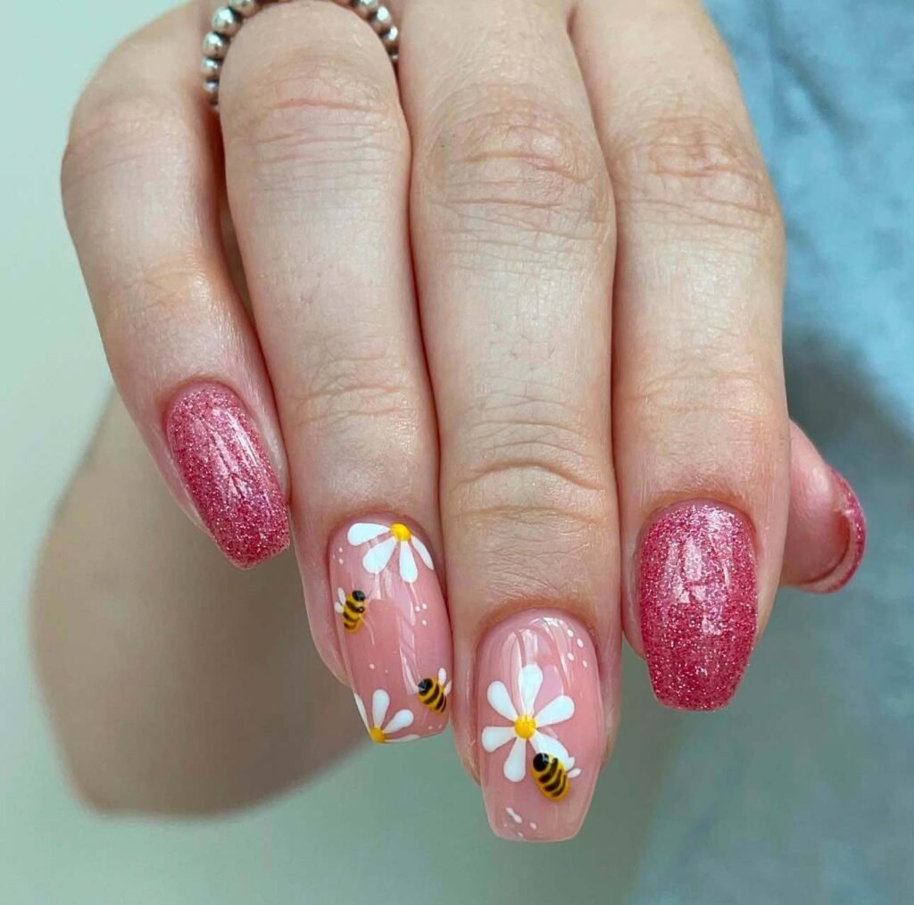 bee nail designs