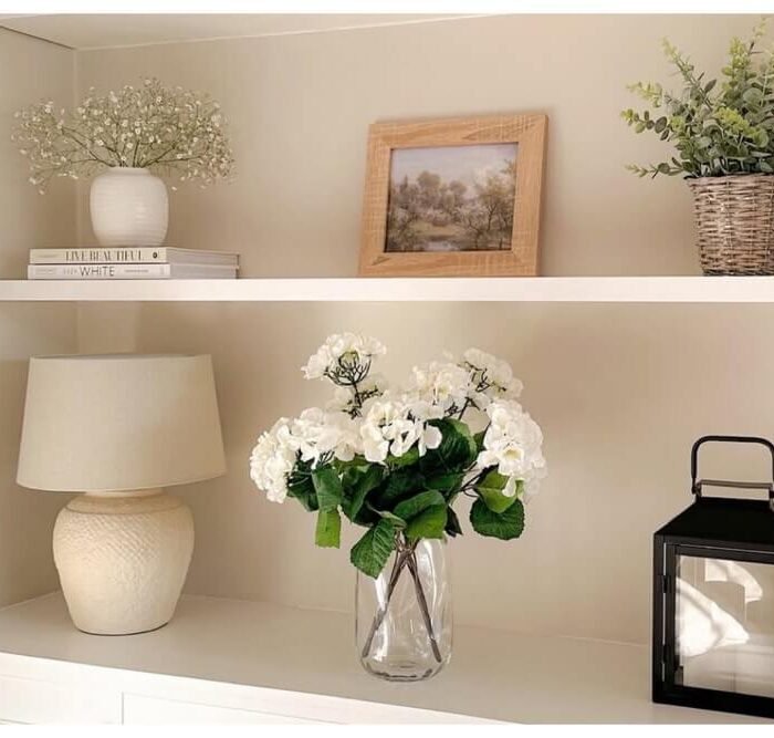 29 Summer Living Room Decor Ideas That Instantly Brighten Up Your Space