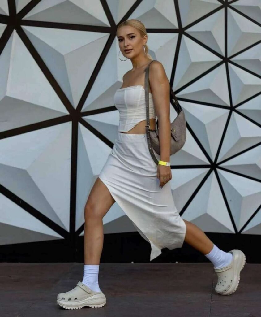 white crocs outfit ideas