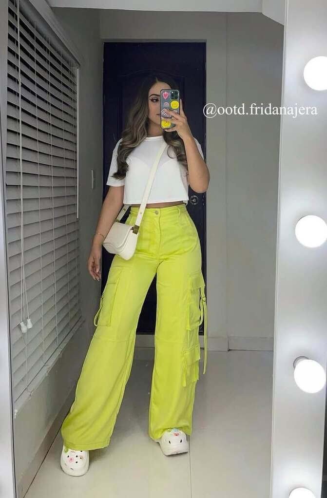 Crocs outfit ideas