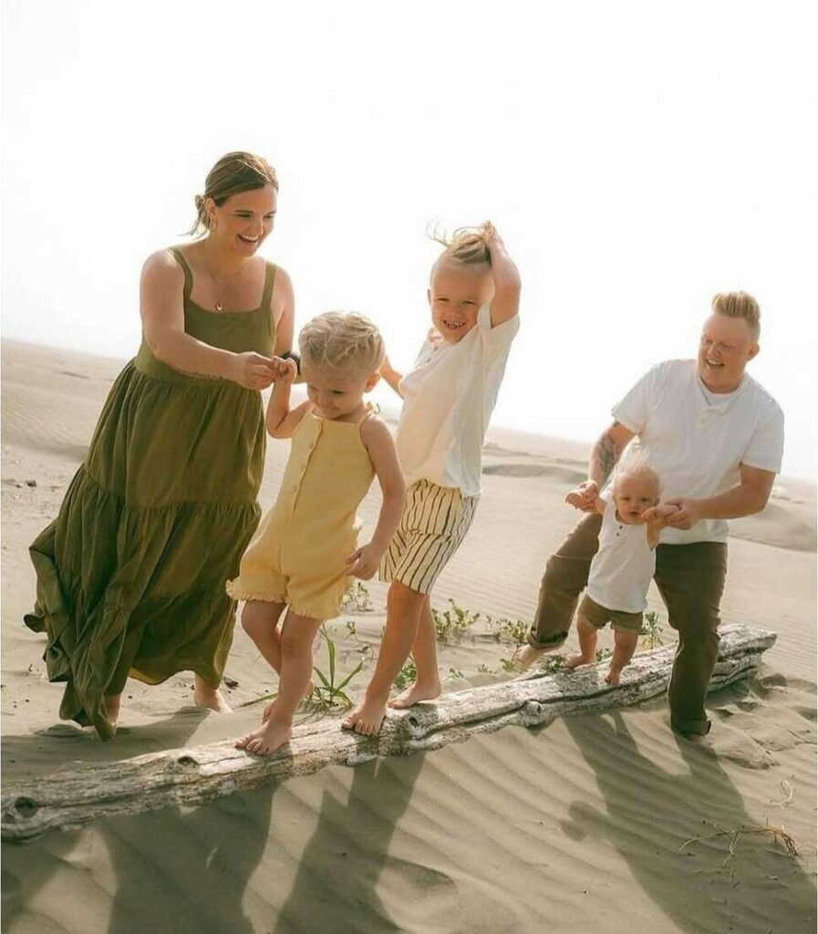 family summer photoshoot ideas