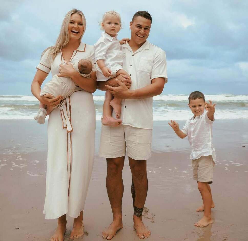 family photoshoot outfits summer
