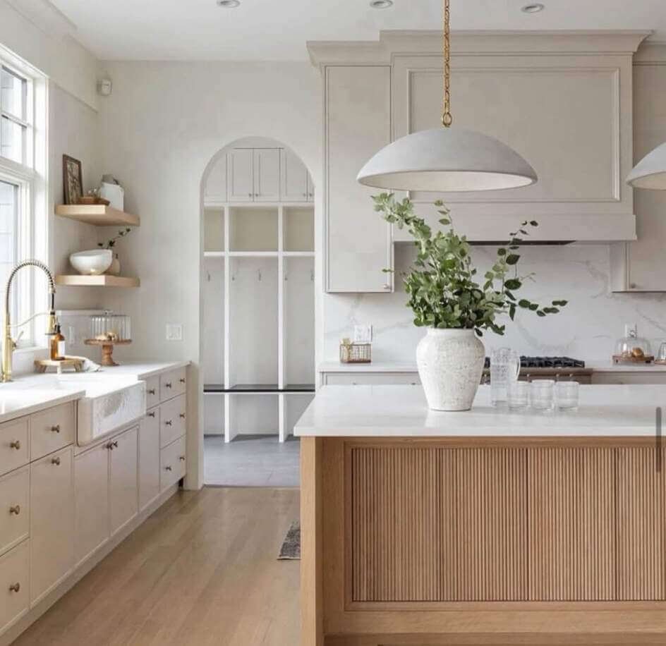 neutral kitchen island decor