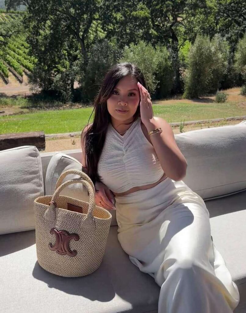 summer winery outfit ideas
