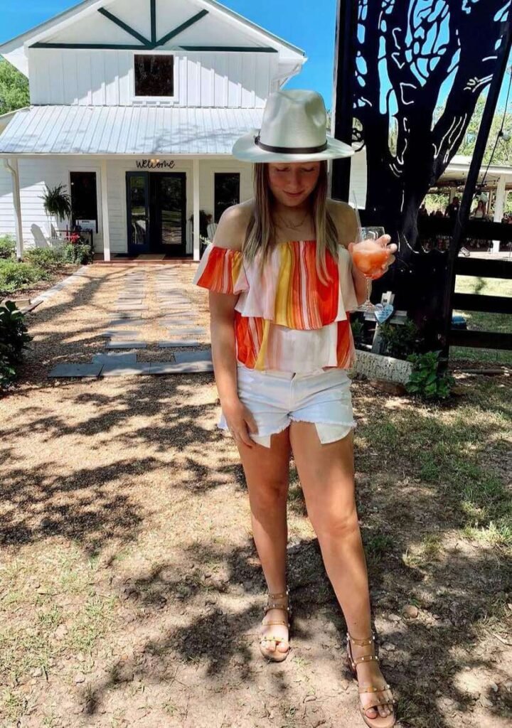 summer wine tasting outfit ideas