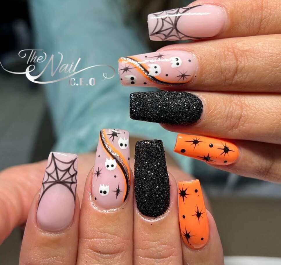 black and orange halloween nail ideas