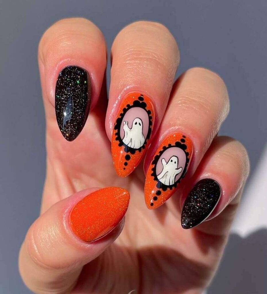 black and orange halloween nails