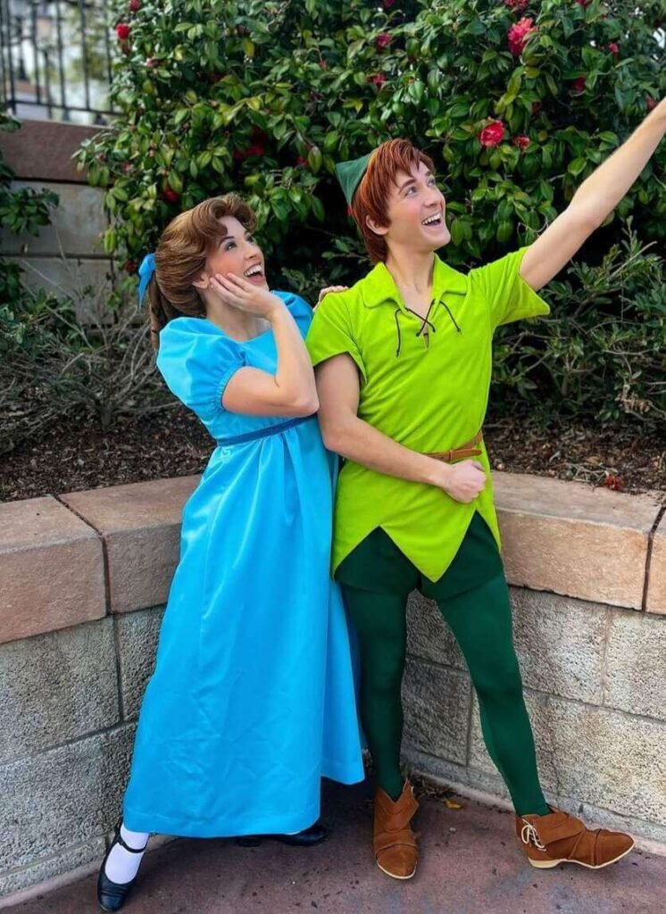 couple Halloween costumes