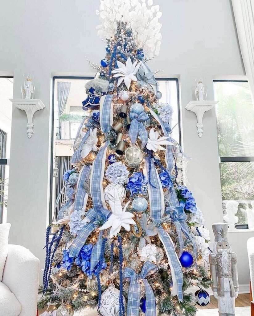 blue christmas tree ideas